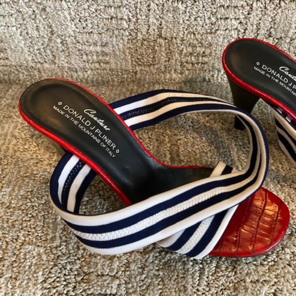 Donald J Pliner Sandals - Picture 3 of 8